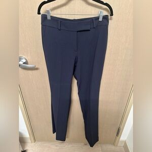 Ann Taylor Curvy Fit Dress Pants - Size 2 Navy (Like New)